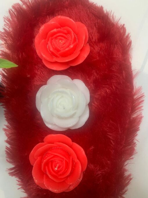 Rose-Shaped Candles – Red & White - Image 4